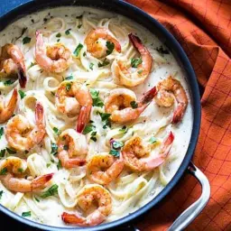 Cheese Pasta - Prawns